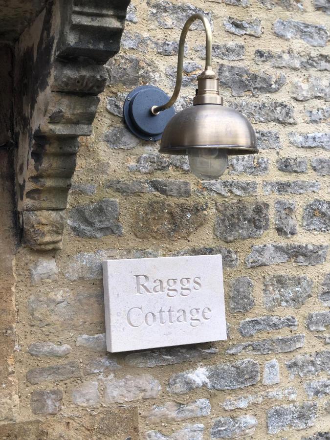 Luxury Cotswold Cottage With Hot Tub In Stow On The Wold! Exterior photo